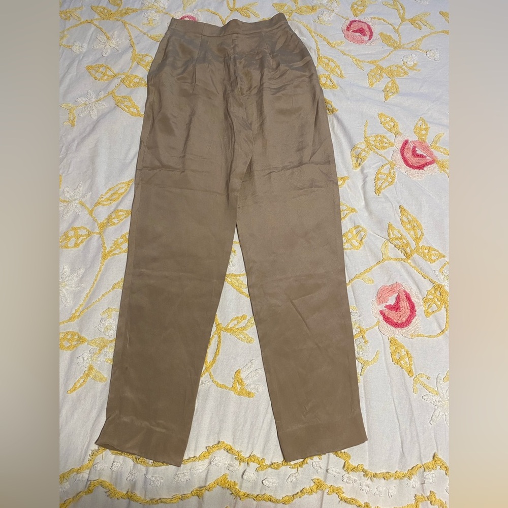 Tahari Pants (NWT) - Picture 2 of 8
